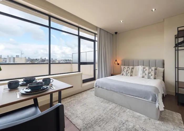 Doispontozero Julio Dinis Apartamento