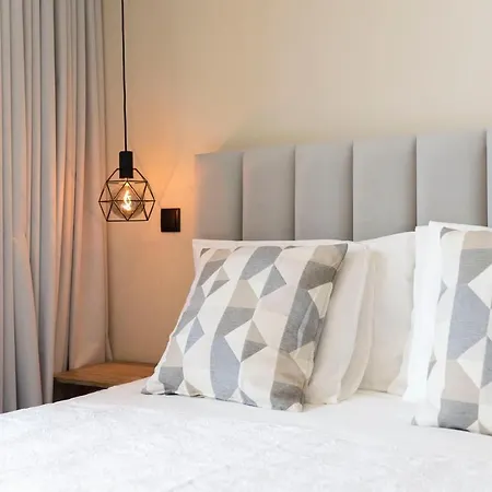 Doispontozero Julio Dinis Appartement